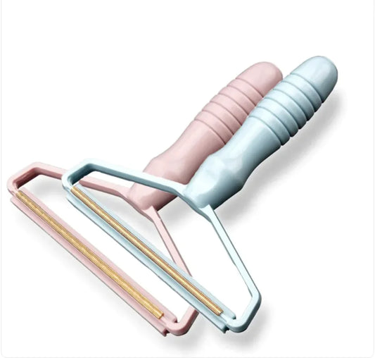 Portable fabric and pet hair remover